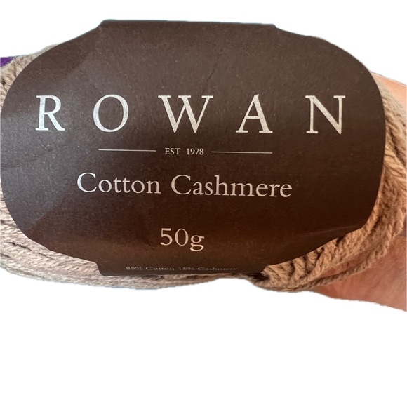ROWAN Cotton Cashmere Yarn 50 g each Made in Italy Gray & Taupe Lot of 2 New - Picture 5 of 8